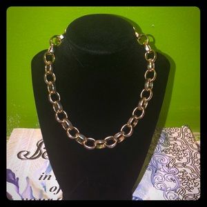 Gold link chocker chain